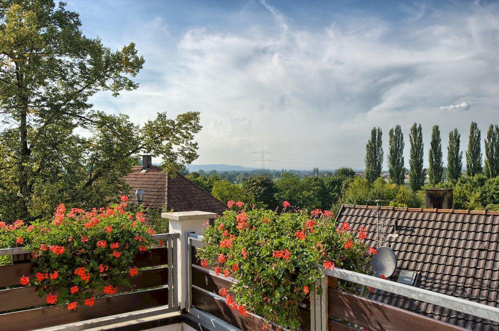 Hotel Suggenbad Waldkirch Buitenkant foto