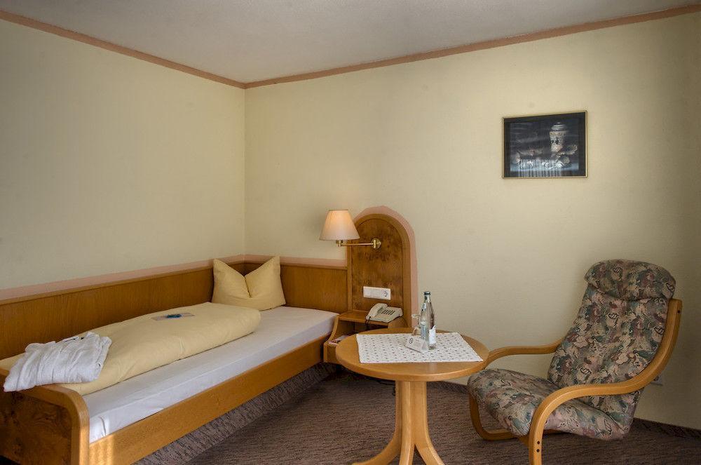 Hotel Suggenbad Waldkirch Buitenkant foto
